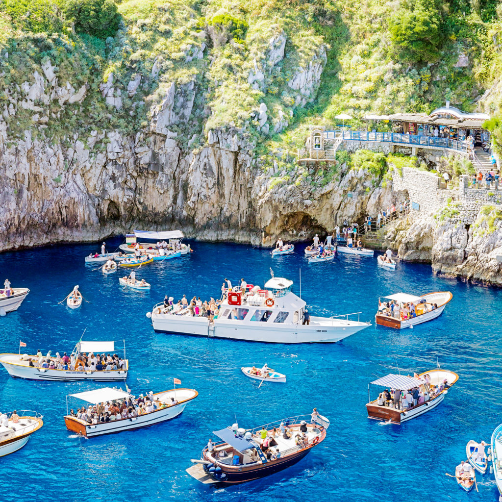 blu-grotto-capri-boat-tour