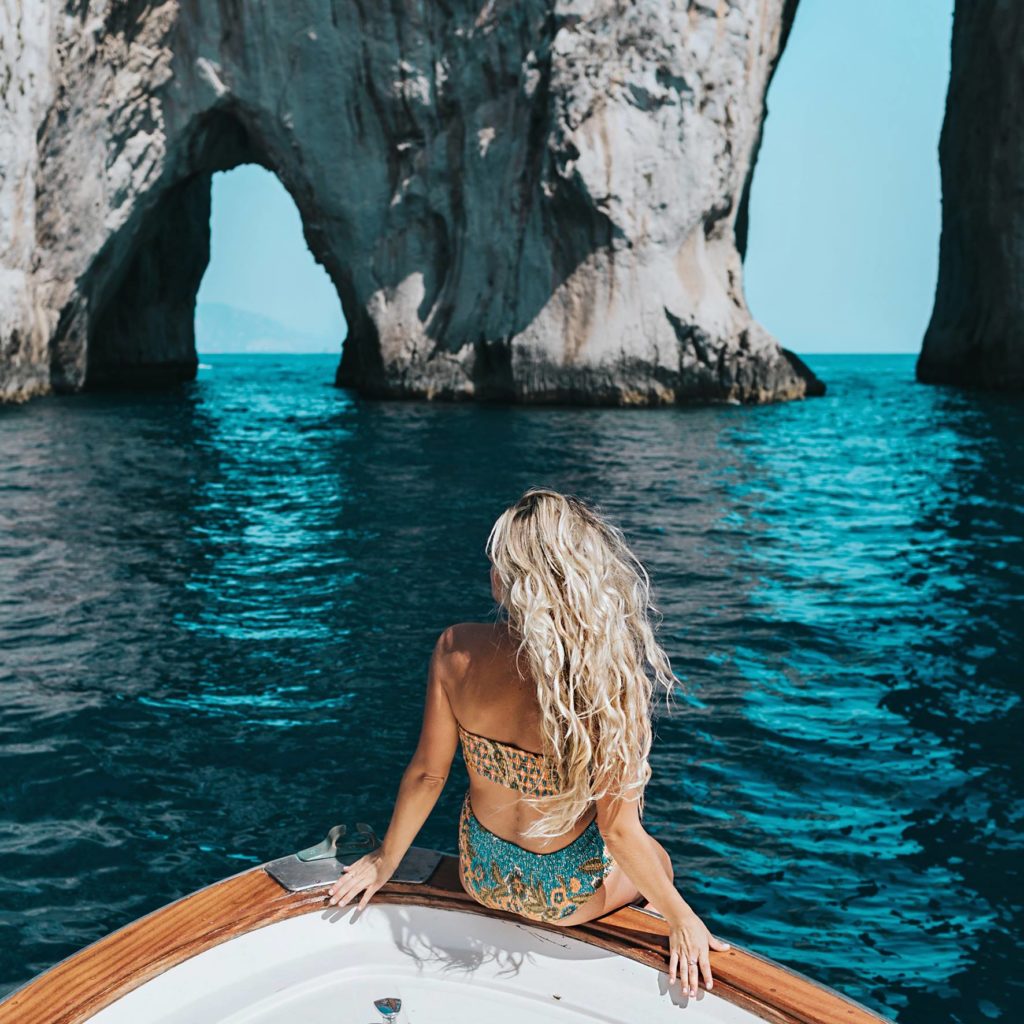 faraglioni-capri-boat-tour